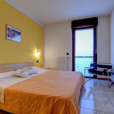 Residence Meridiana Peschiera del Garda Dış mekan fotoğraf